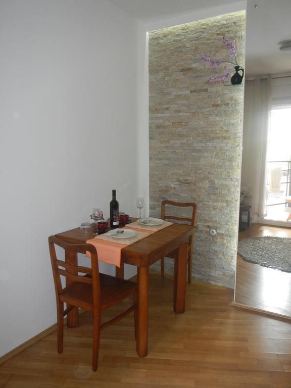 Apartment Boris Ni Szoba fotó
